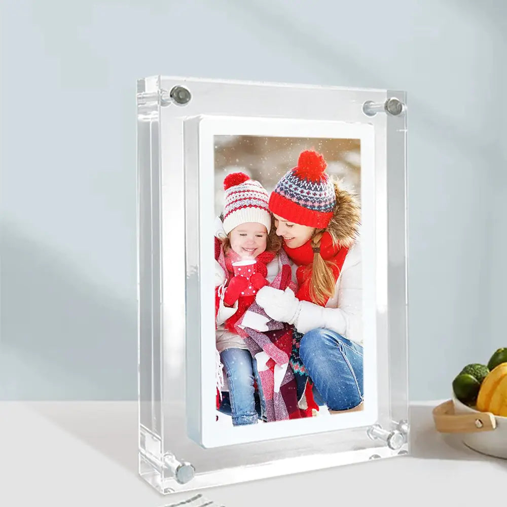 A Digital Frame For Loved